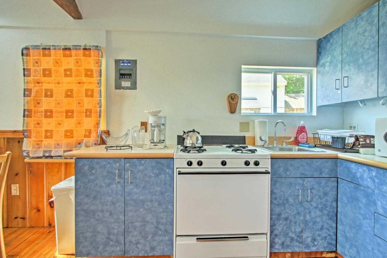 Lakefront Rumney Retreat With Shared Dock And Beach! Ngoại thất bức ảnh