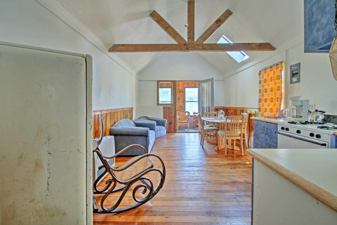 Lakefront Rumney Retreat With Shared Dock And Beach! Ngoại thất bức ảnh